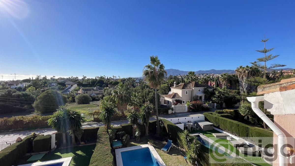 Venta de villa en Bel Air