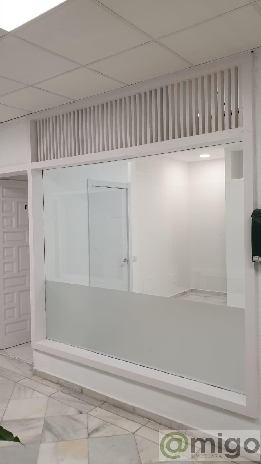 For sale of commercial in Marbella