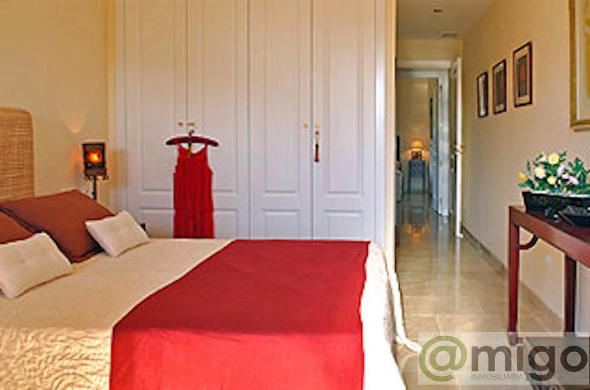 For sale of apartment in Manilva