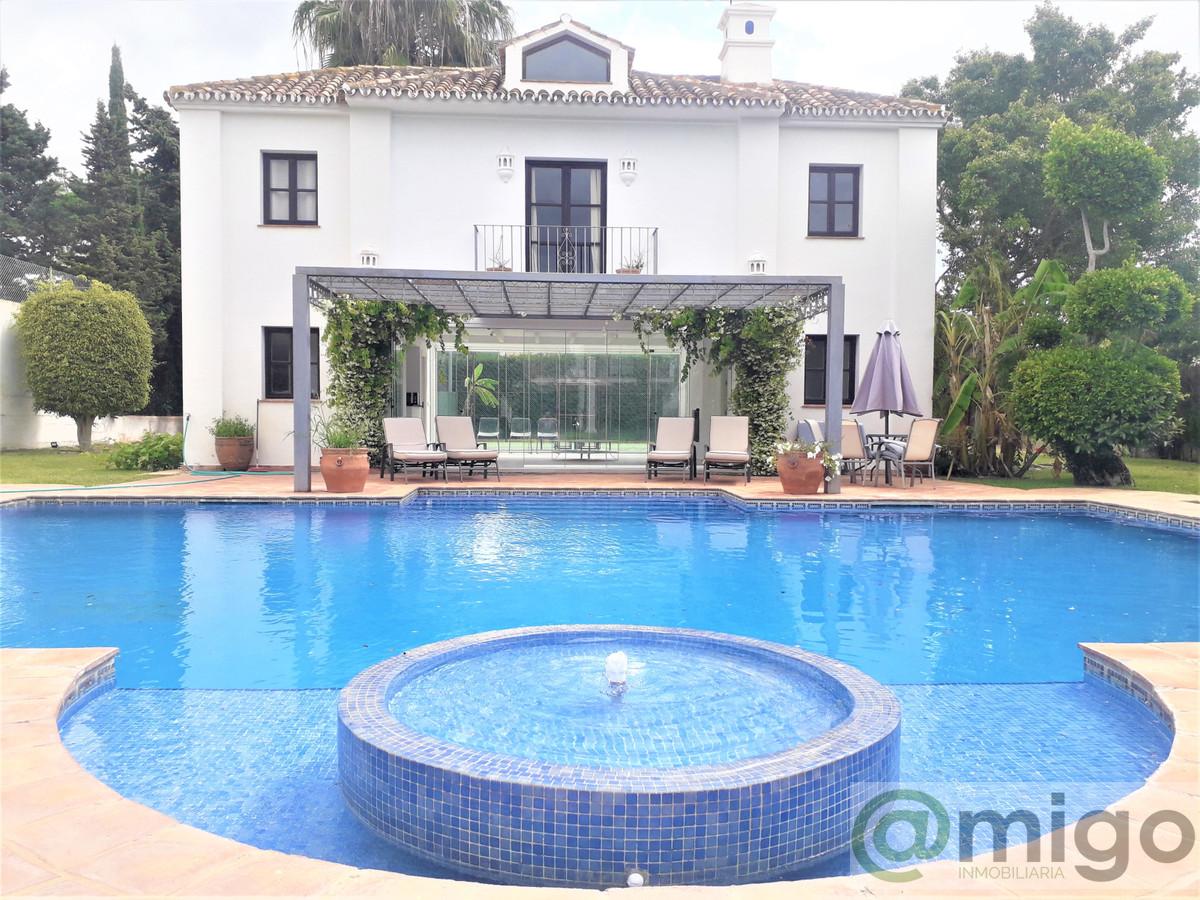 For sale of villa in Marbella