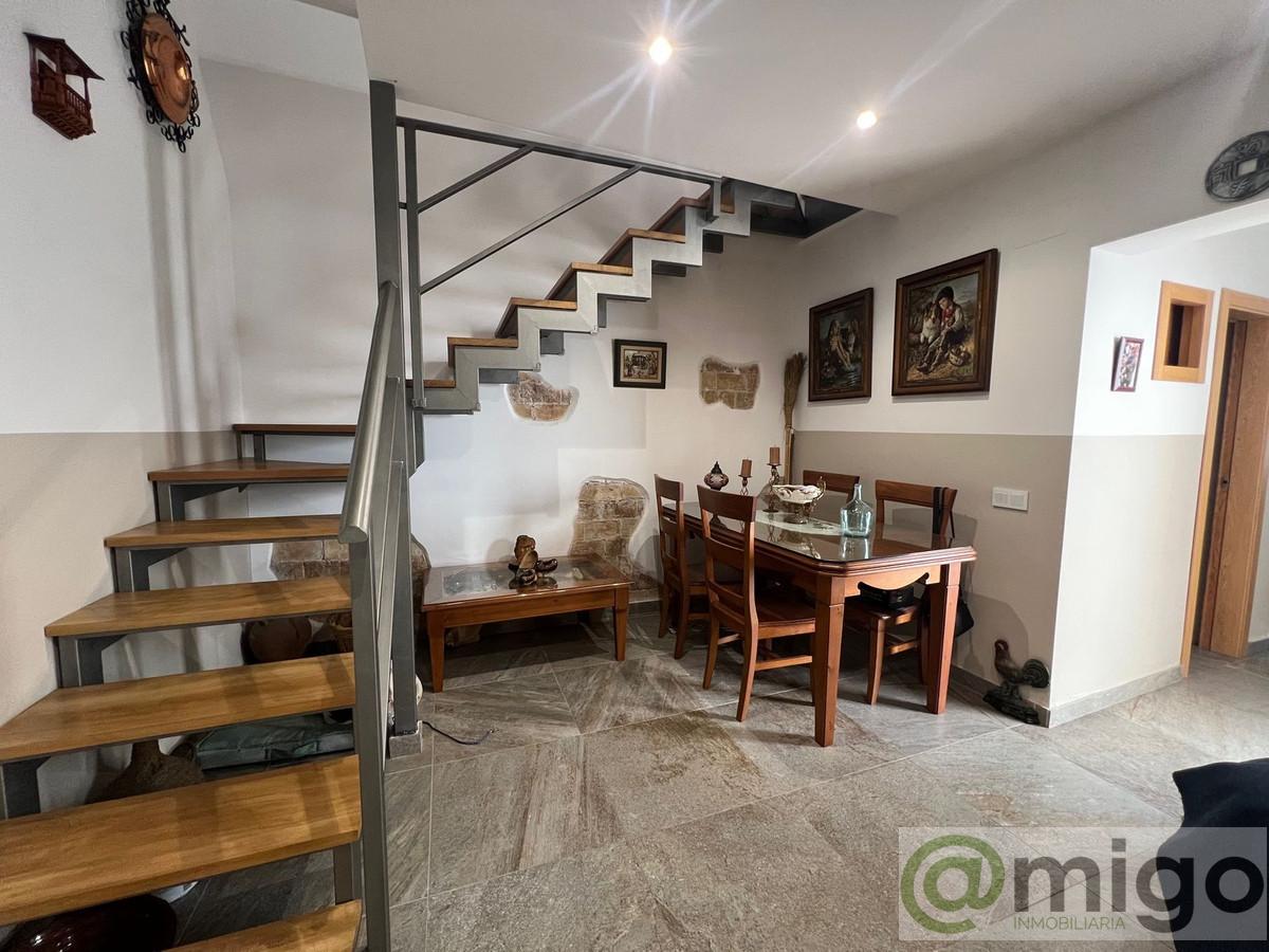 For sale of villa in Estepona