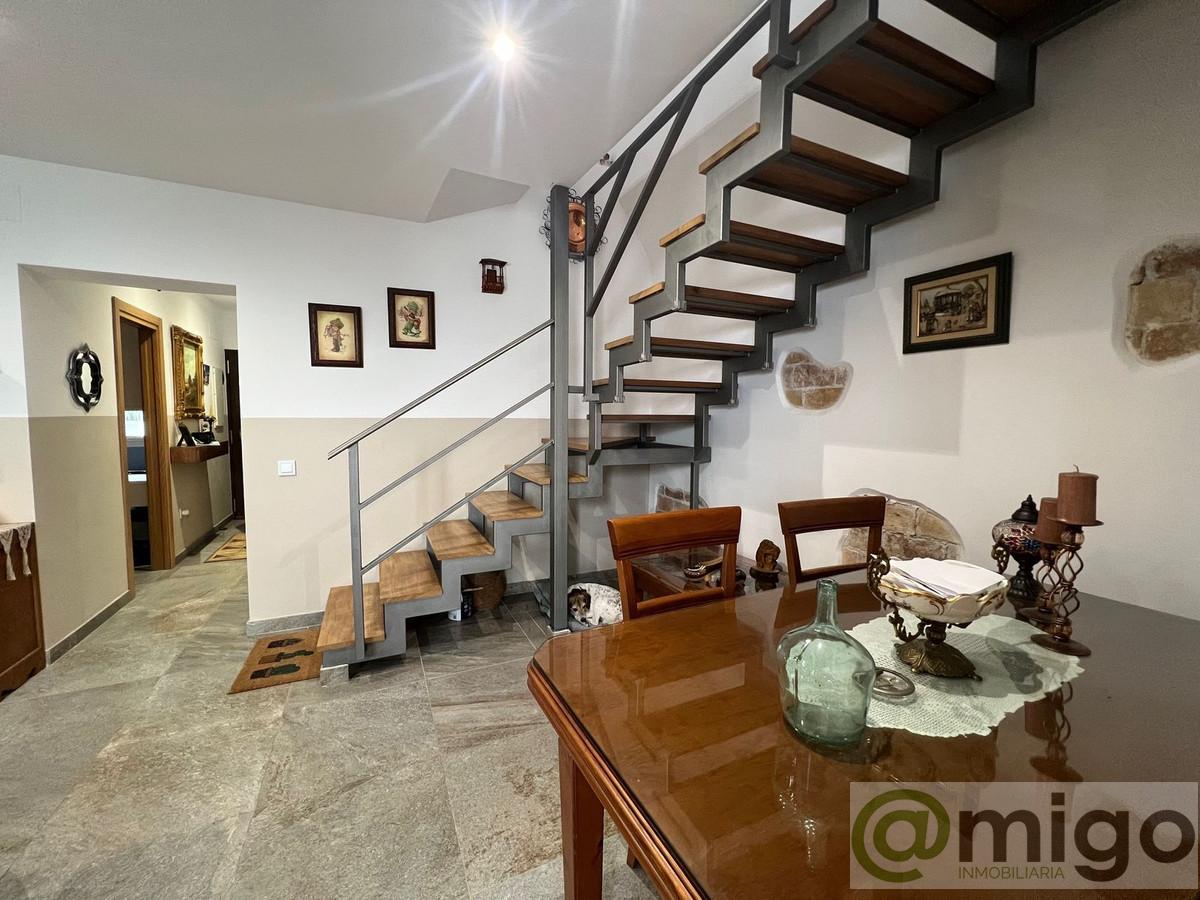 For sale of villa in Estepona
