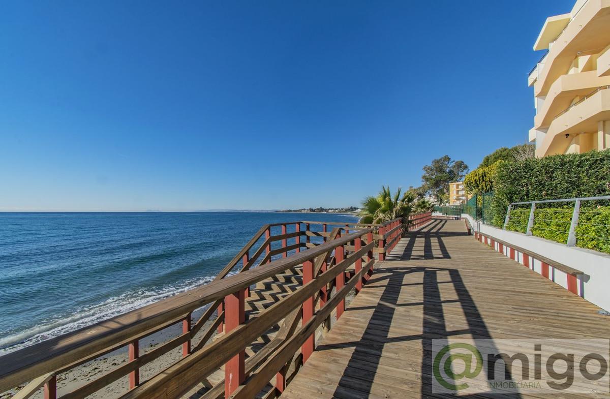For sale of apartment in Marbella