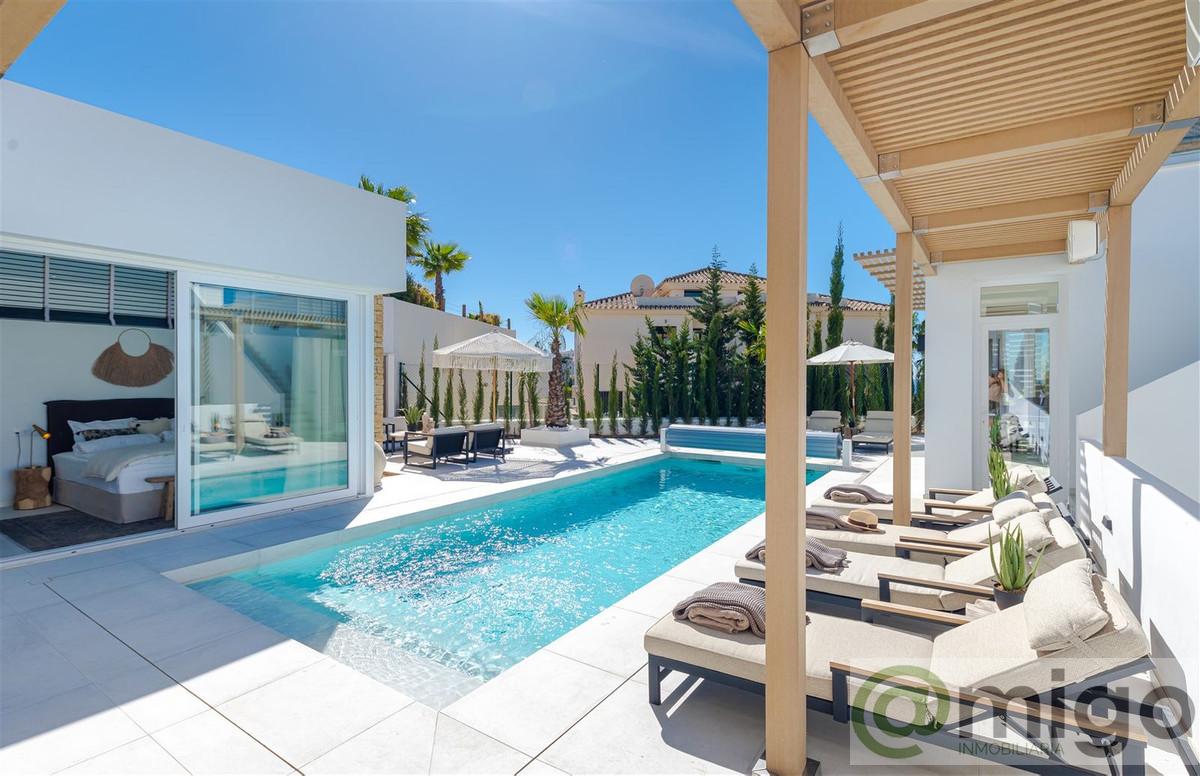 Venta de villa en Riviera del Sol