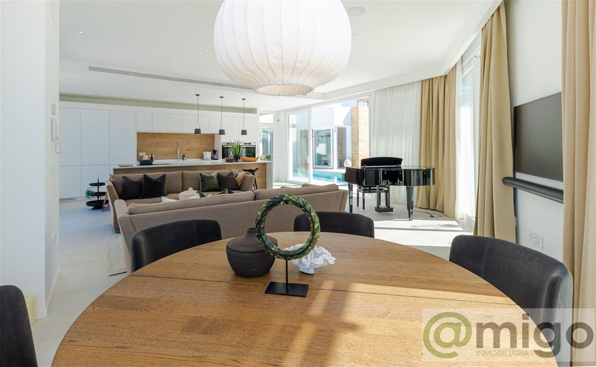 Venta de villa en Riviera del Sol