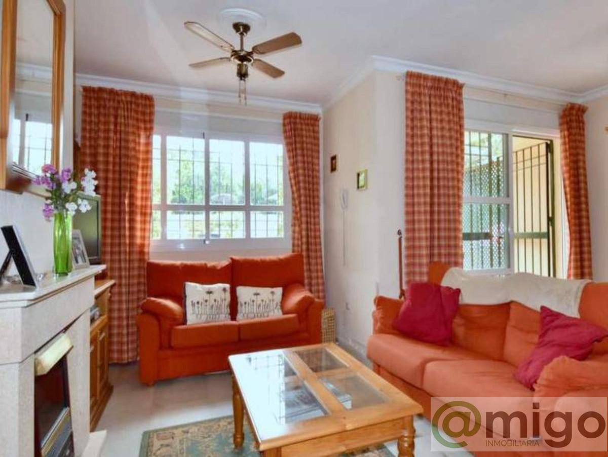 Venta de villa en La Duquesa