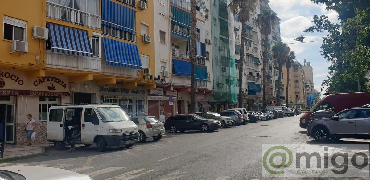 For sale of commercial in Málaga