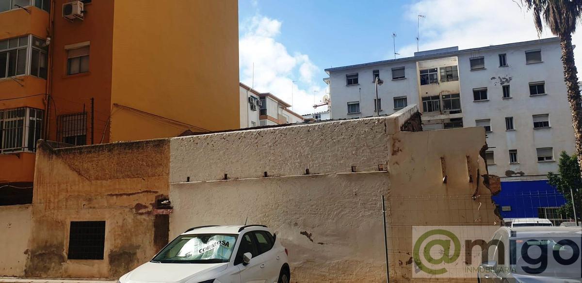 For sale of commercial in Málaga