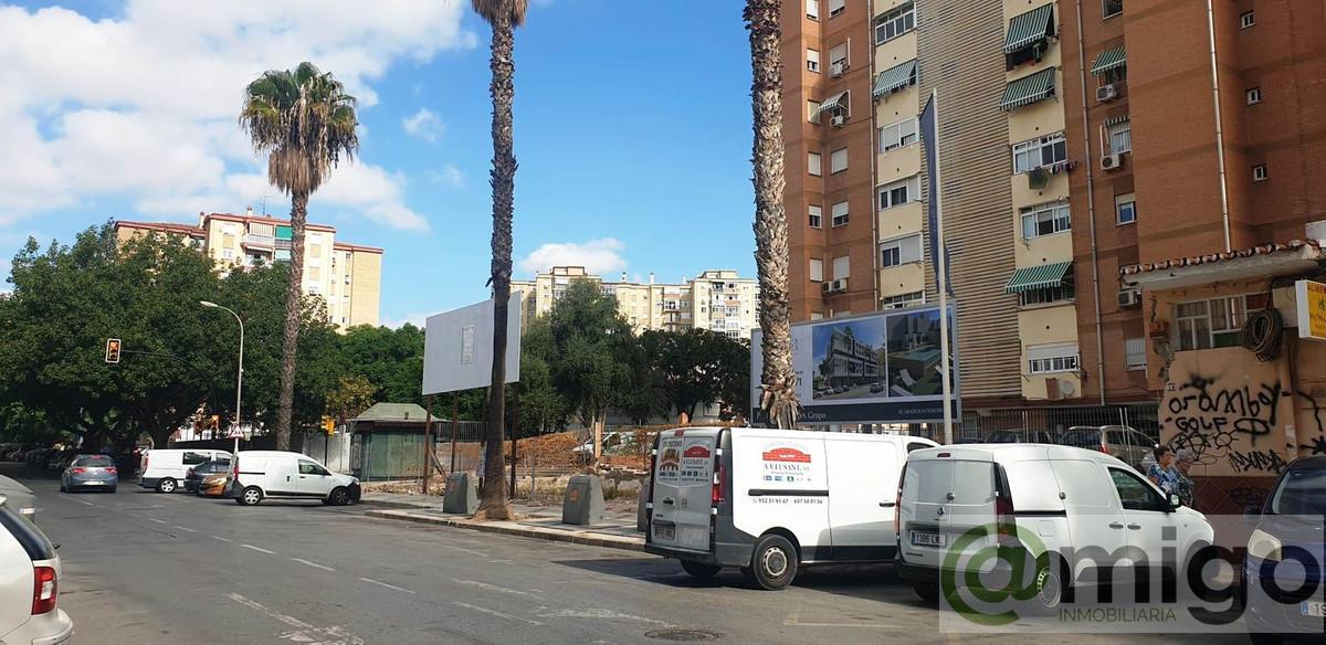 For sale of commercial in Málaga