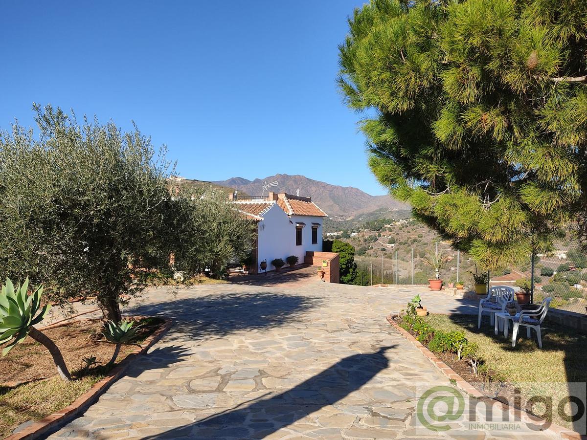 Venta de villa en La Cala de Mijas