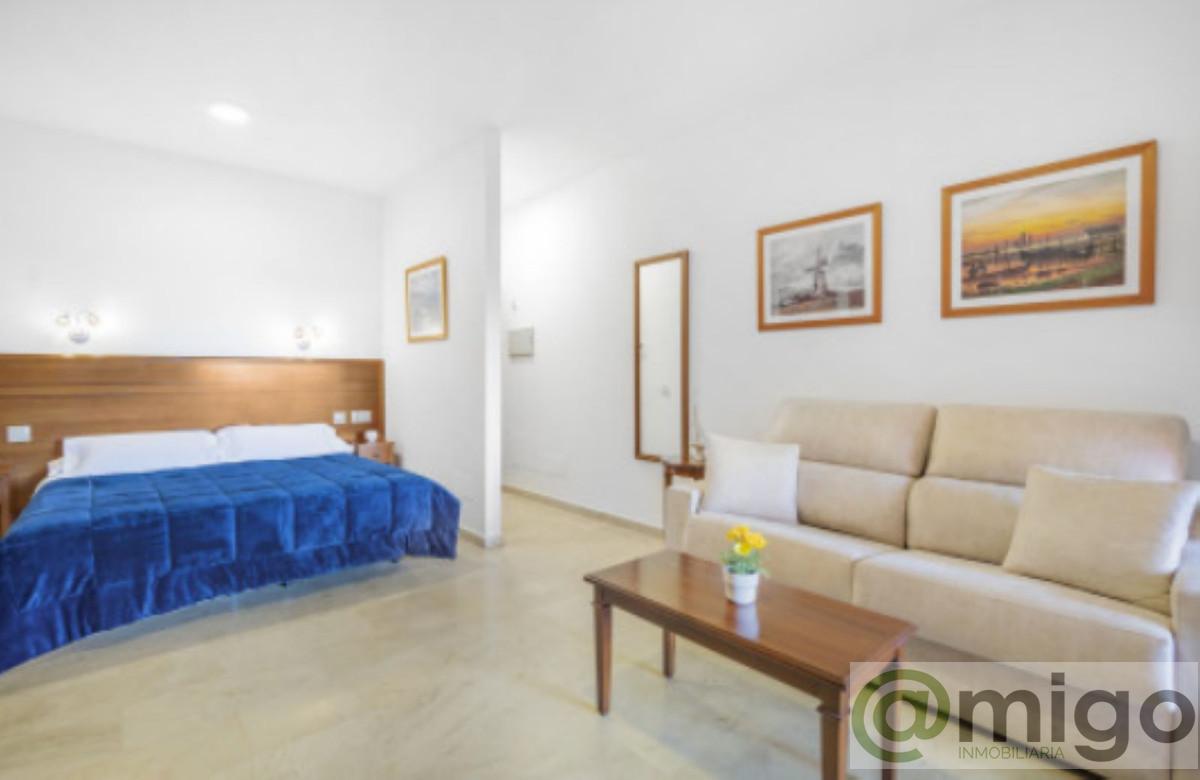 Venta de local en Manilva