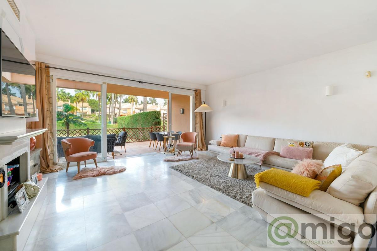 Venta de villa en El Paraiso