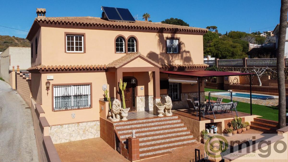 Venta de villa en La Cala de Mijas