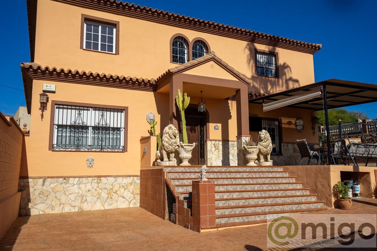 Venta de villa en La Cala de Mijas