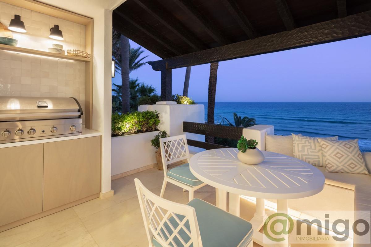 For sale of apartment in Marbella