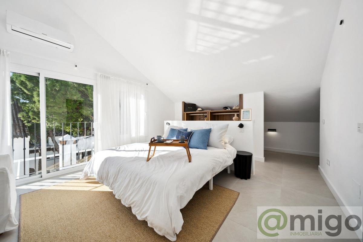 Venta de Ático en Aloha