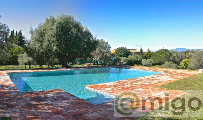 For sale of villa in Marbella