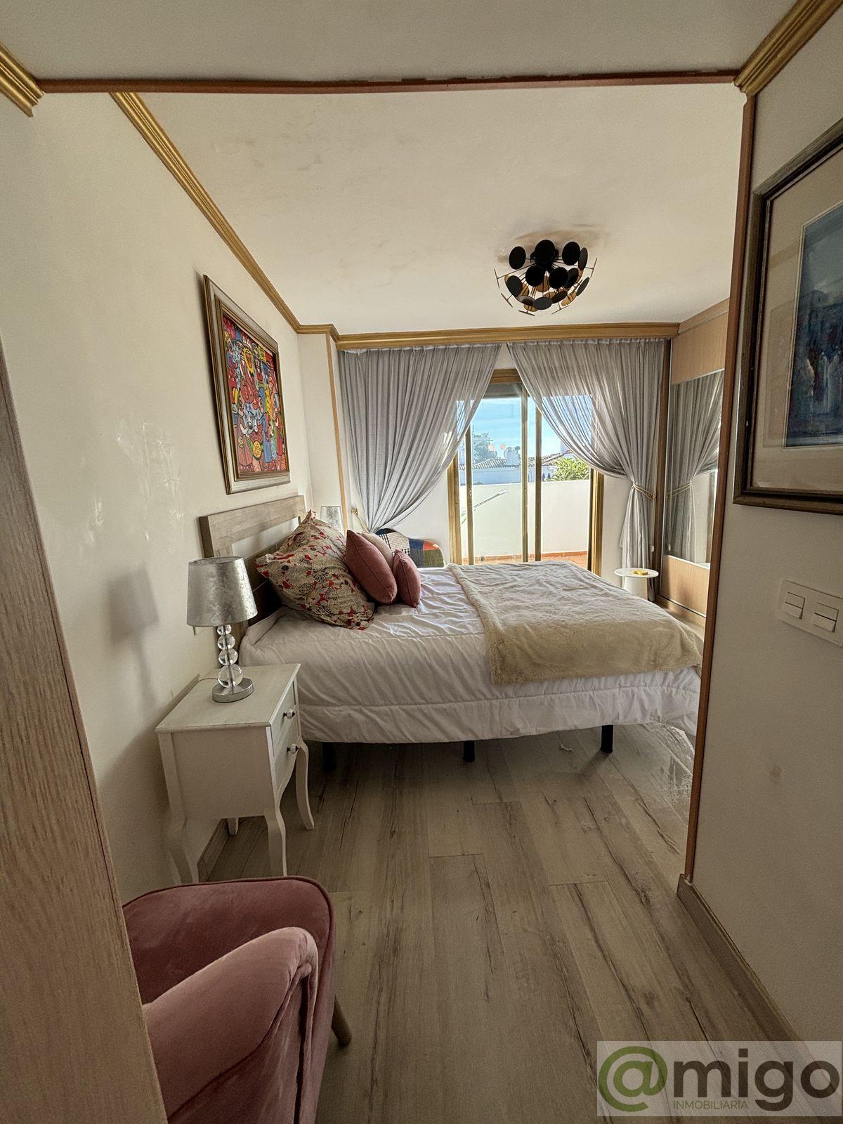 Venta de villa en Calahonda