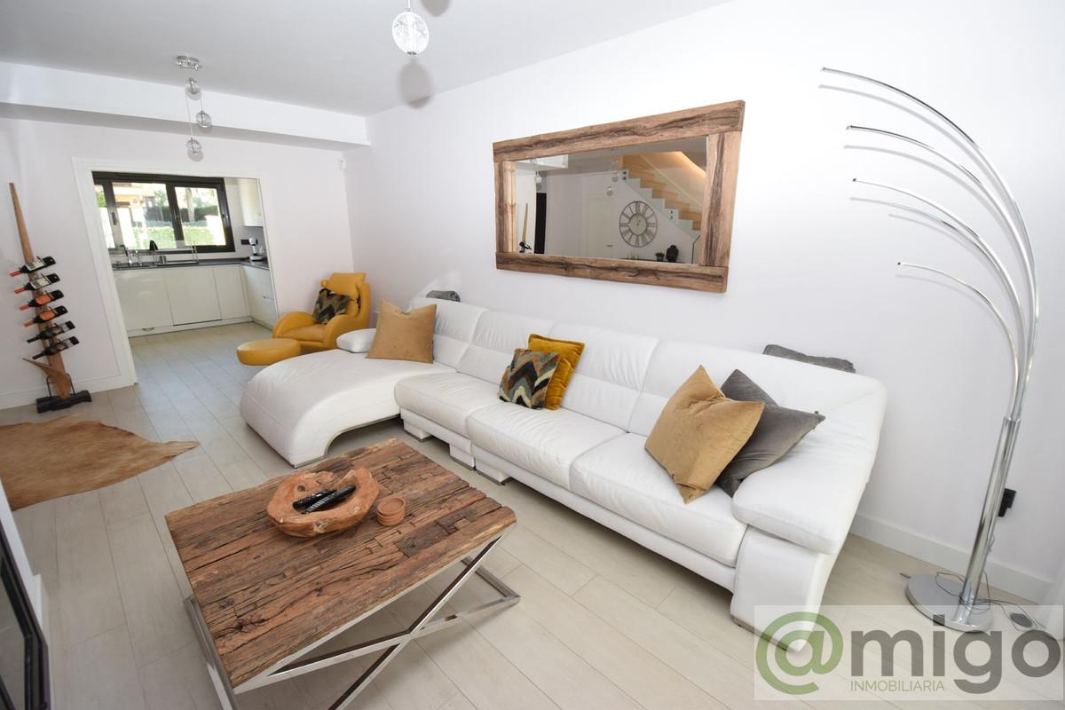 Venta de villa en La Cala de Mijas