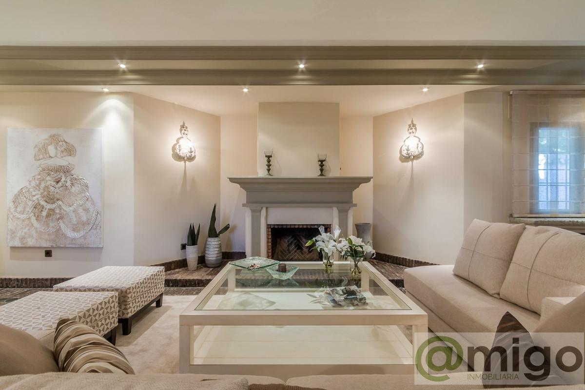 Venta de villa en Costabella