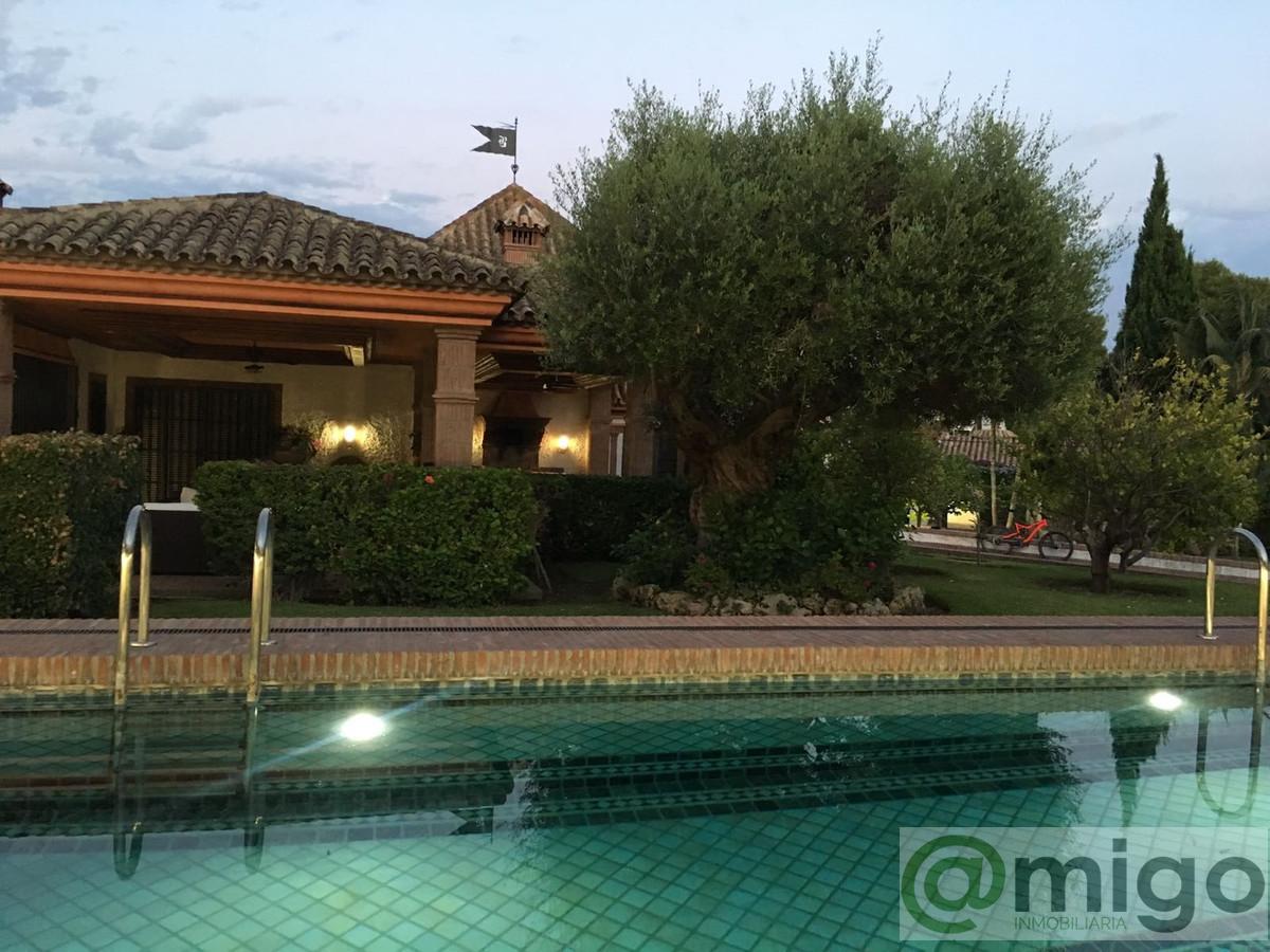 Venta de villa en Costabella