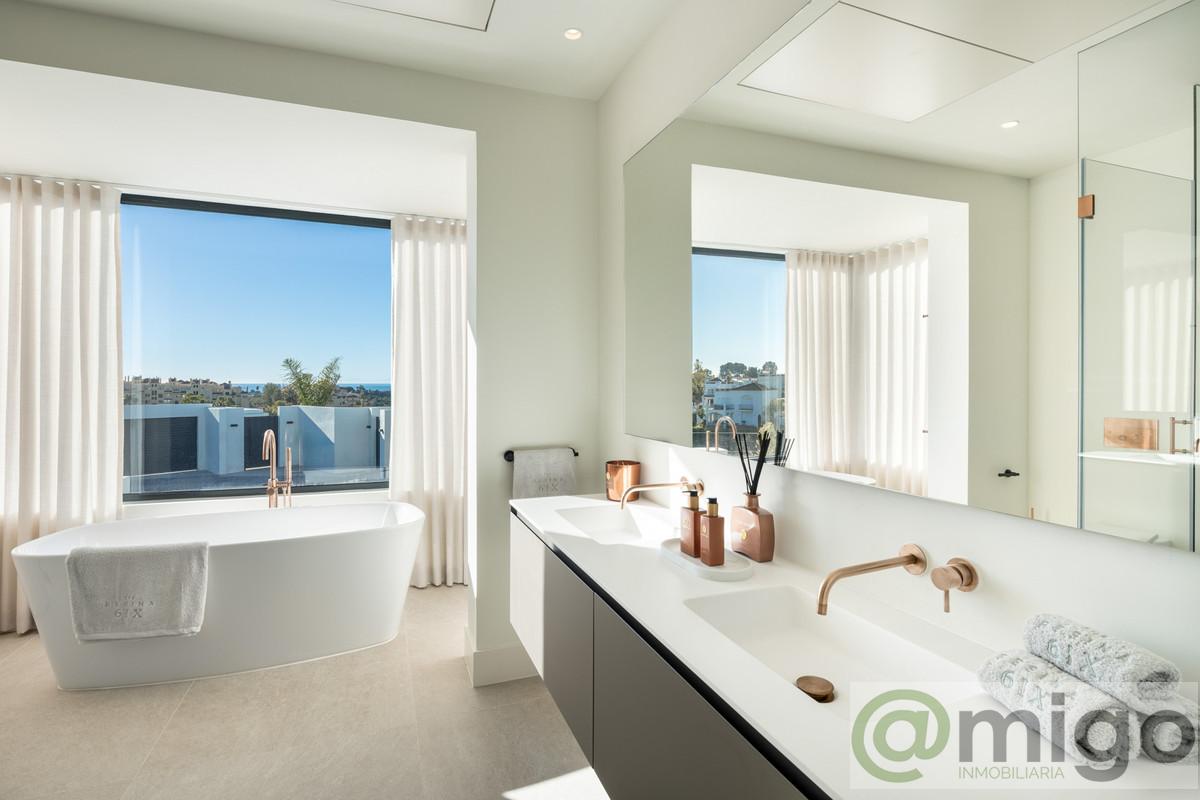 Venta de villa en Estepona