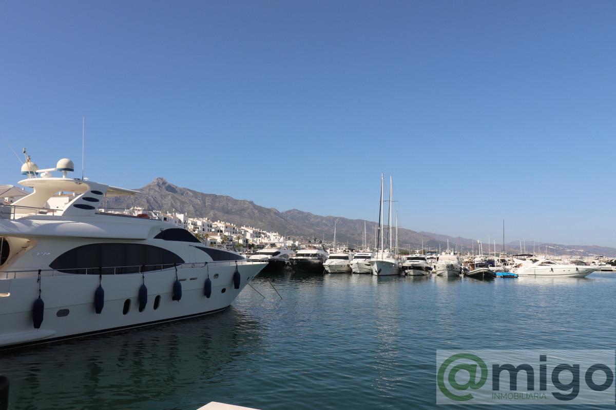 Venta de local en Marbella