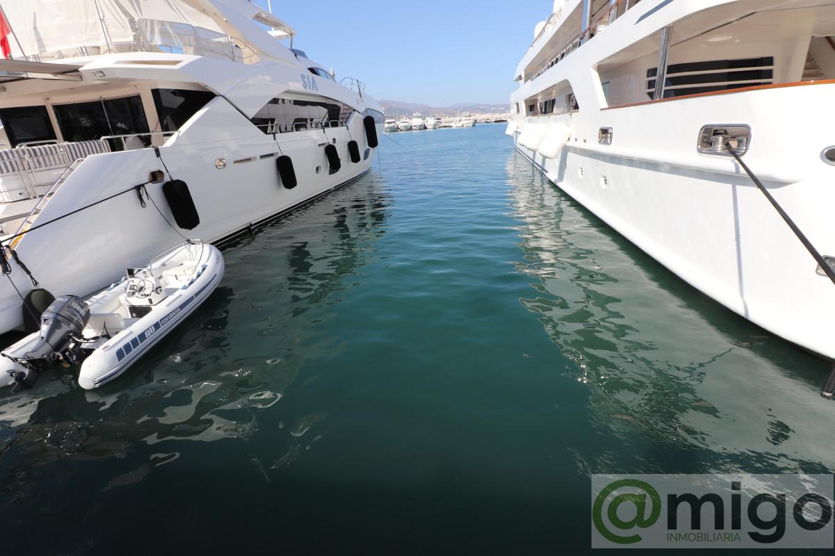 Venta de local en Marbella