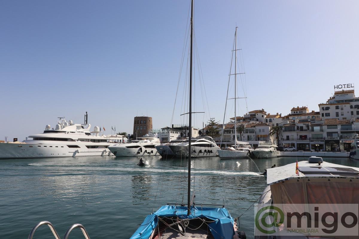 Venta de local en Marbella