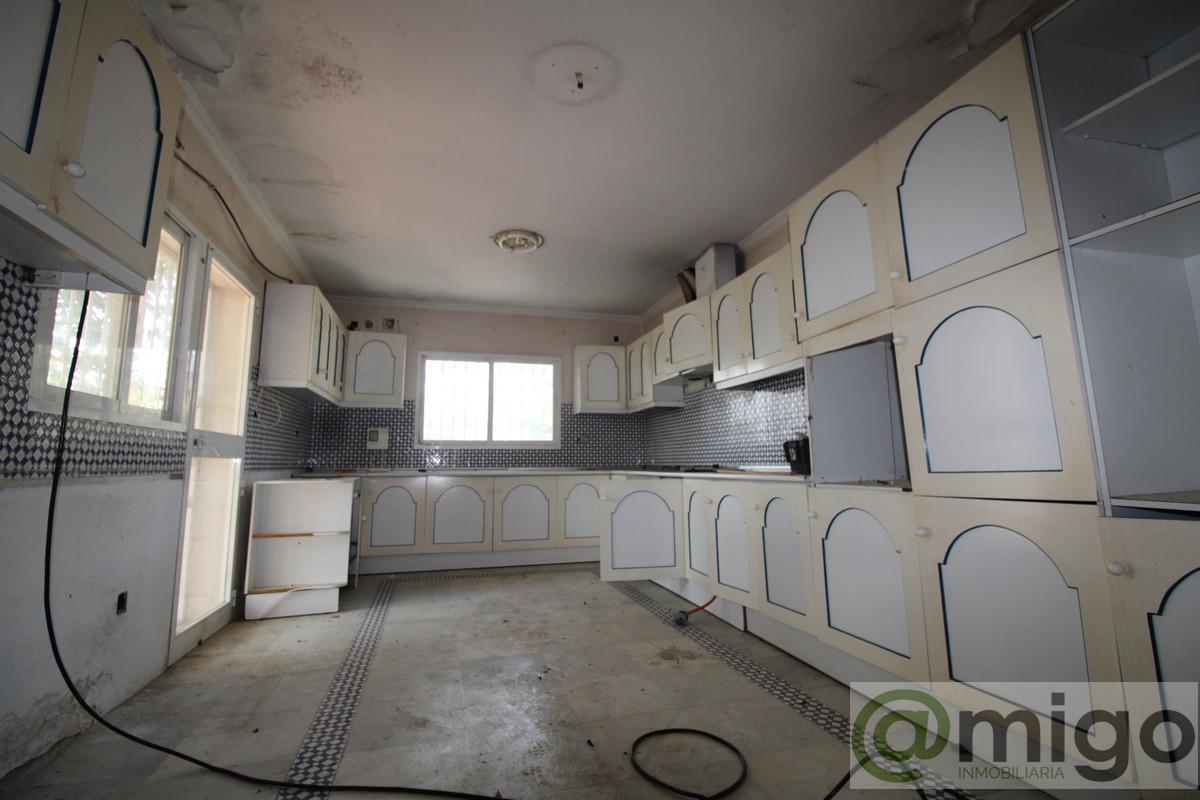 For sale of villa in Marbella