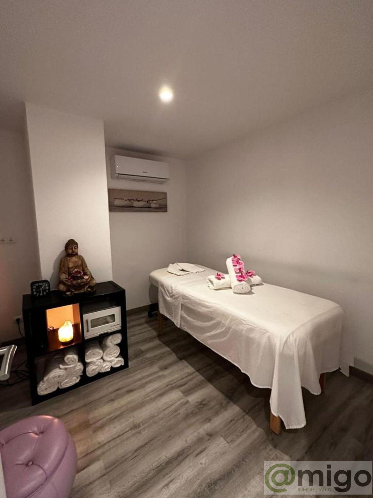 Venta de local en Marbella