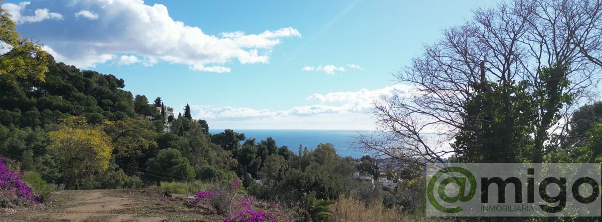 For sale of land in Mijas
