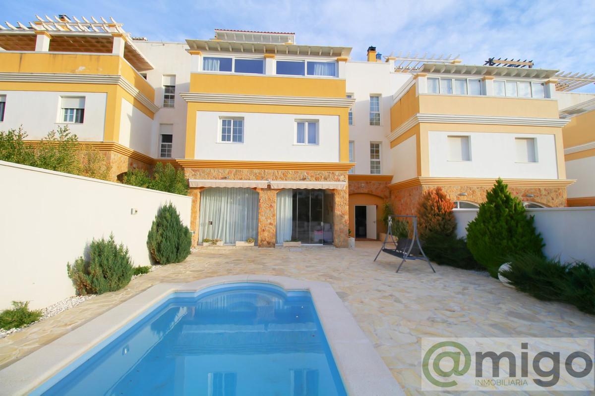 Venta de villa en Calahonda