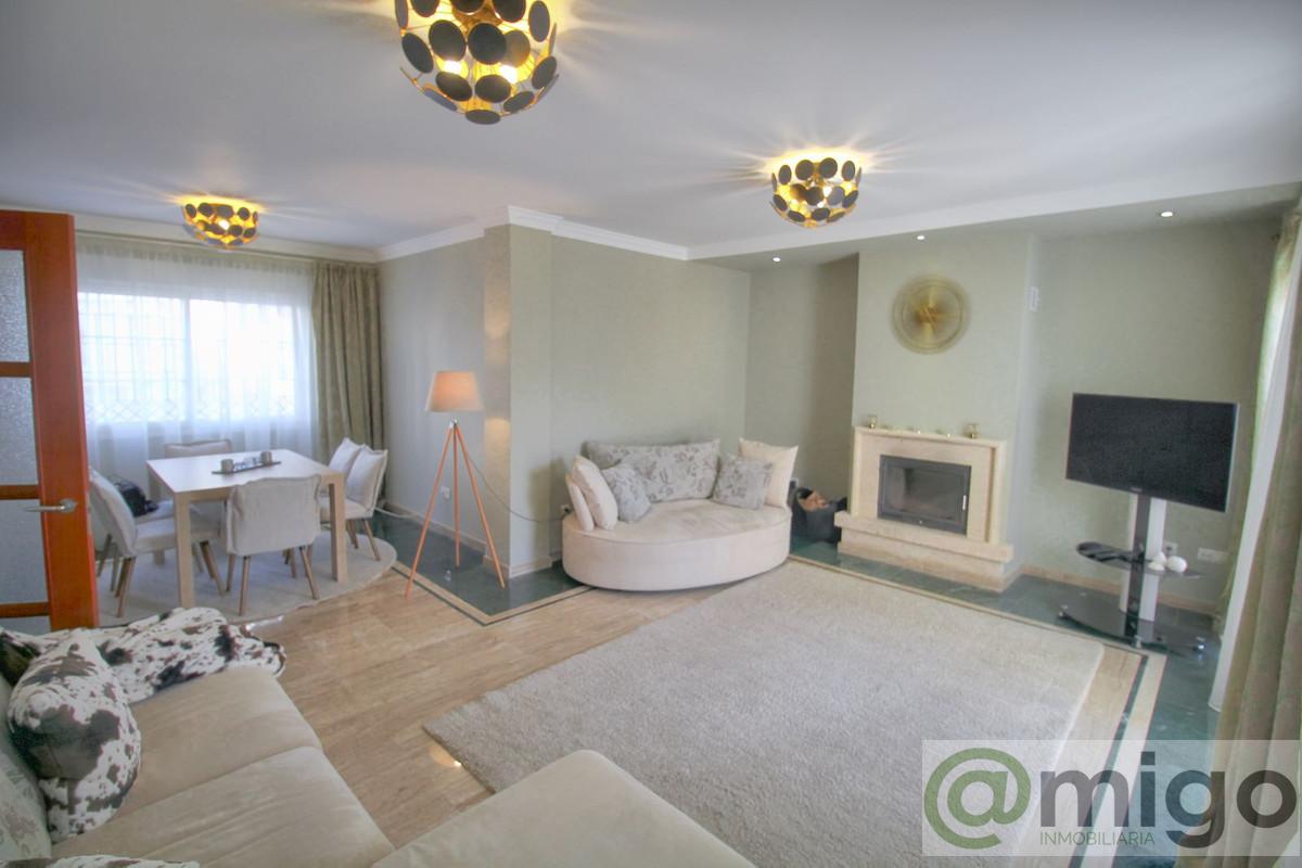 Venta de villa en Calahonda