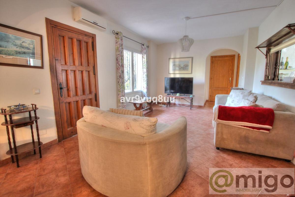 Venta de villa en Campo Mijas