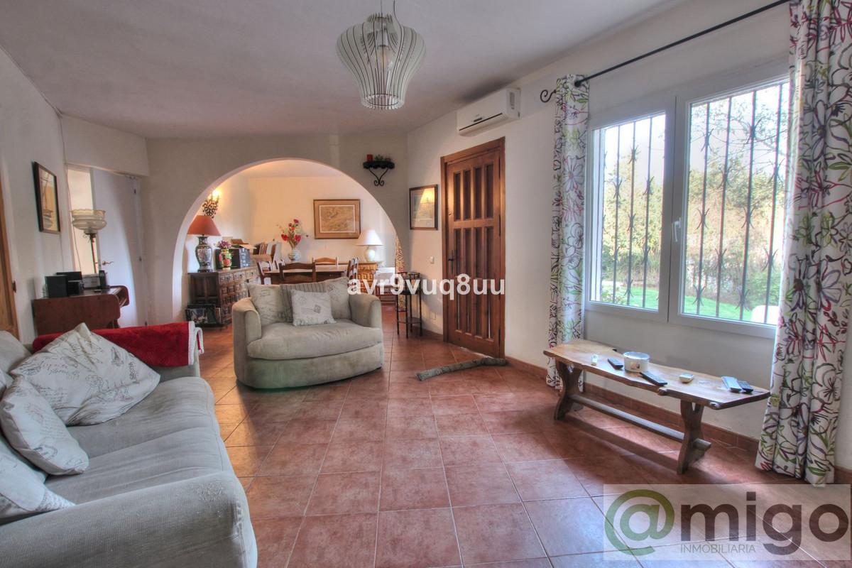 Venta de villa en Campo Mijas