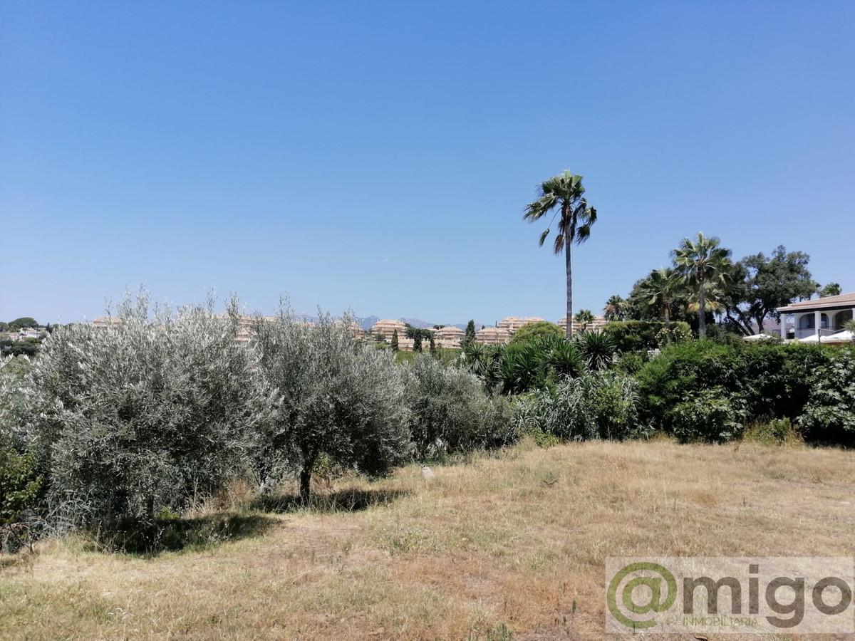 For sale of land in Marbella