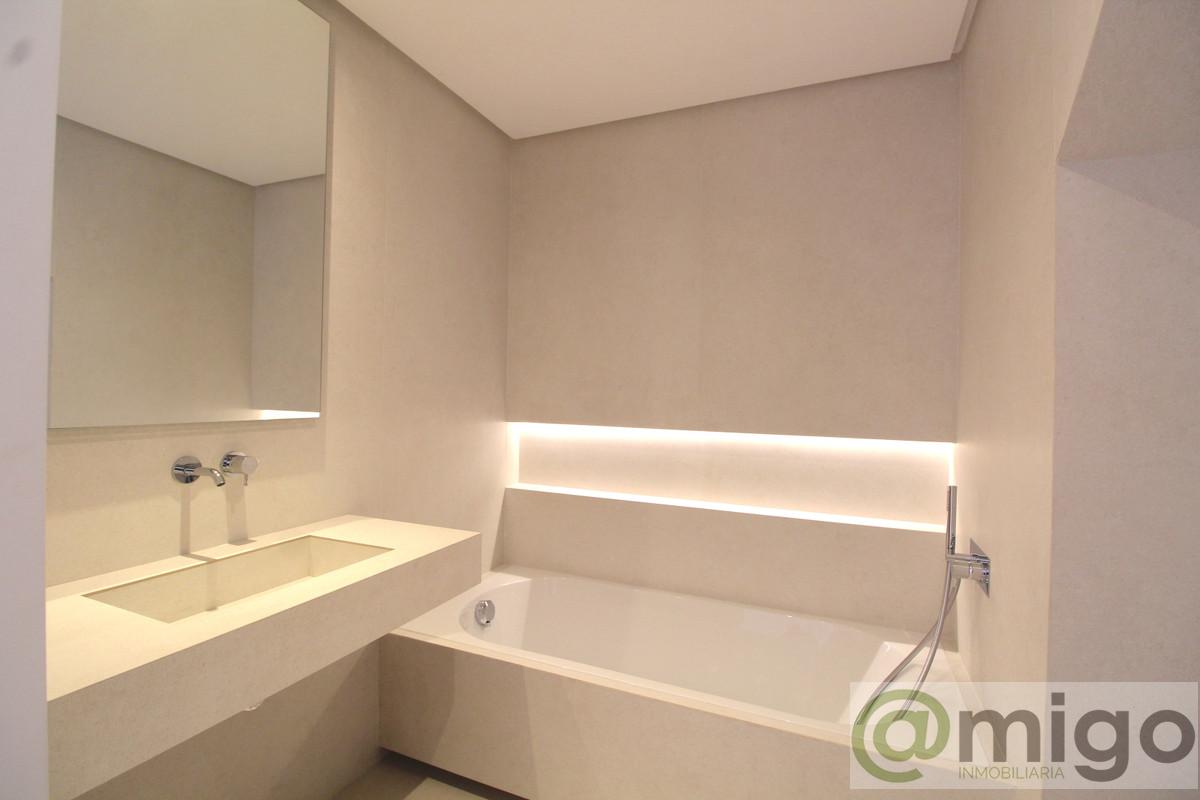For sale of penthouse in Atalaya