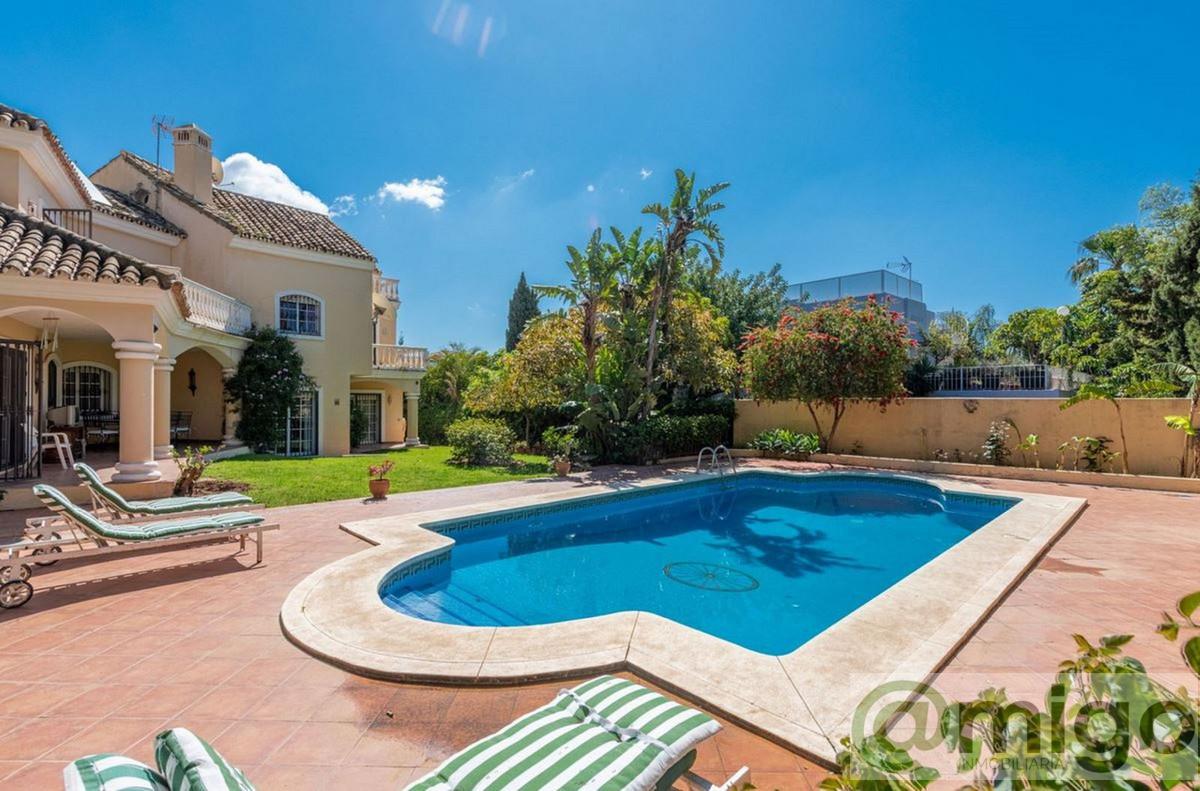 Venta de villa en Marbella