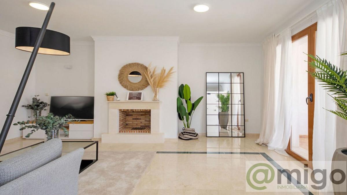 Venta de villa en Casares Playa