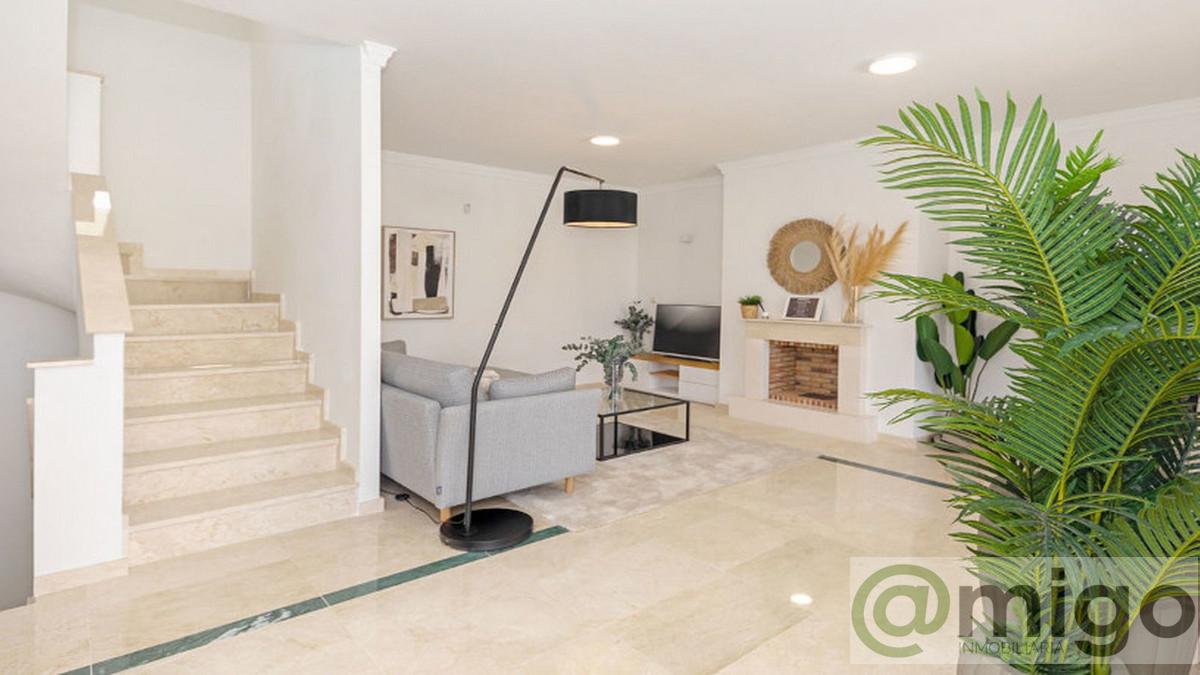 Venta de villa en Casares Playa