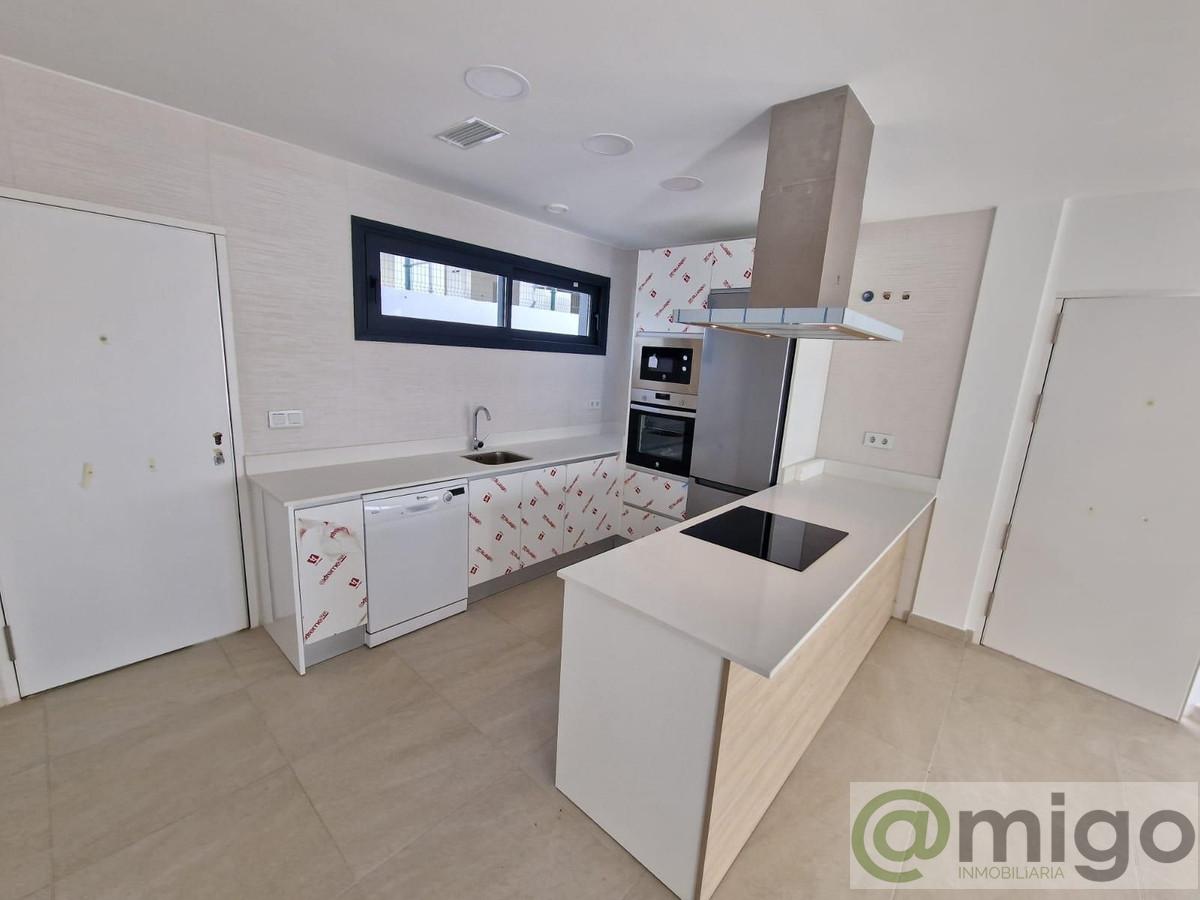 Venta de villa en La Duquesa