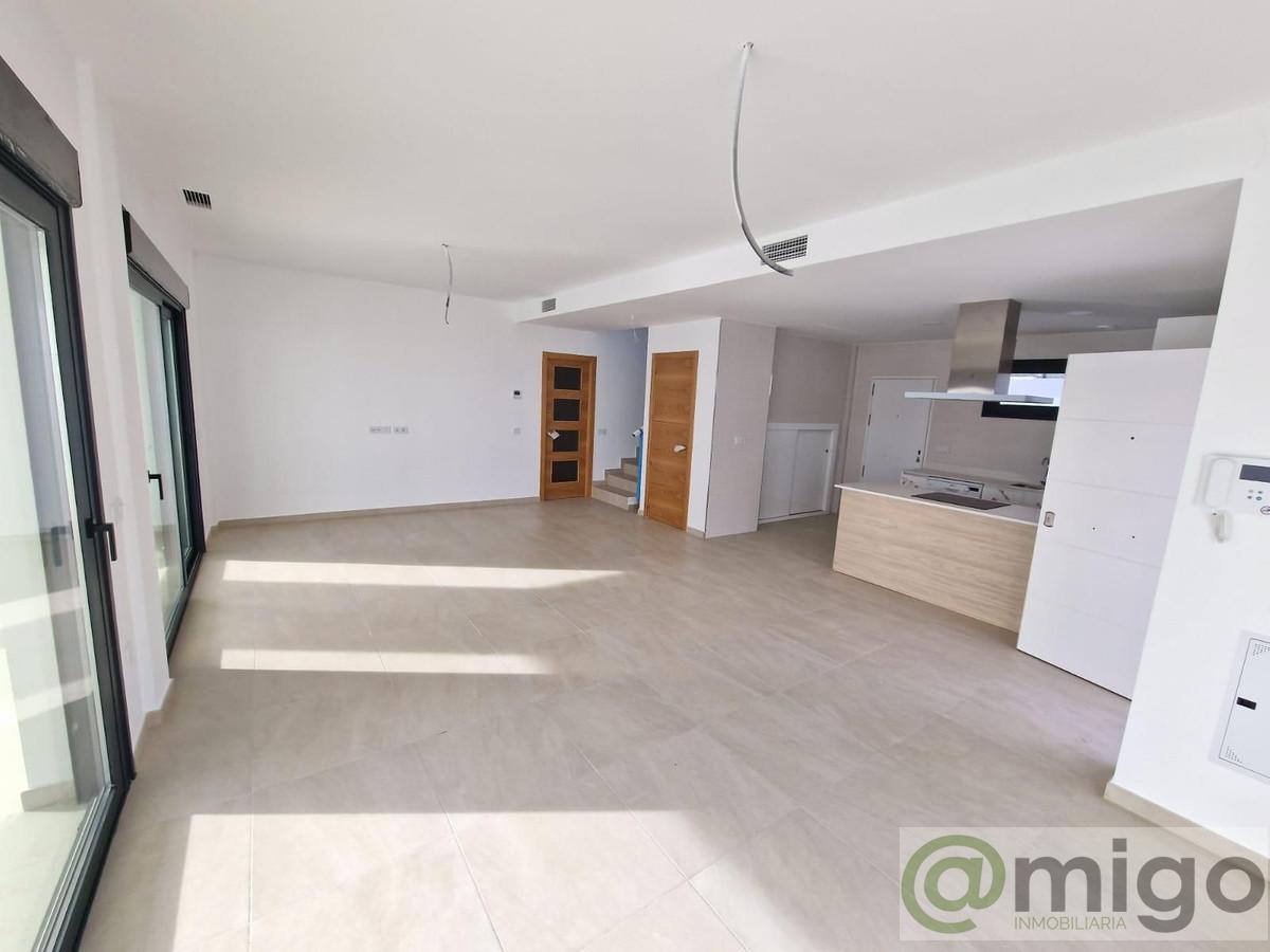 Venta de villa en La Duquesa