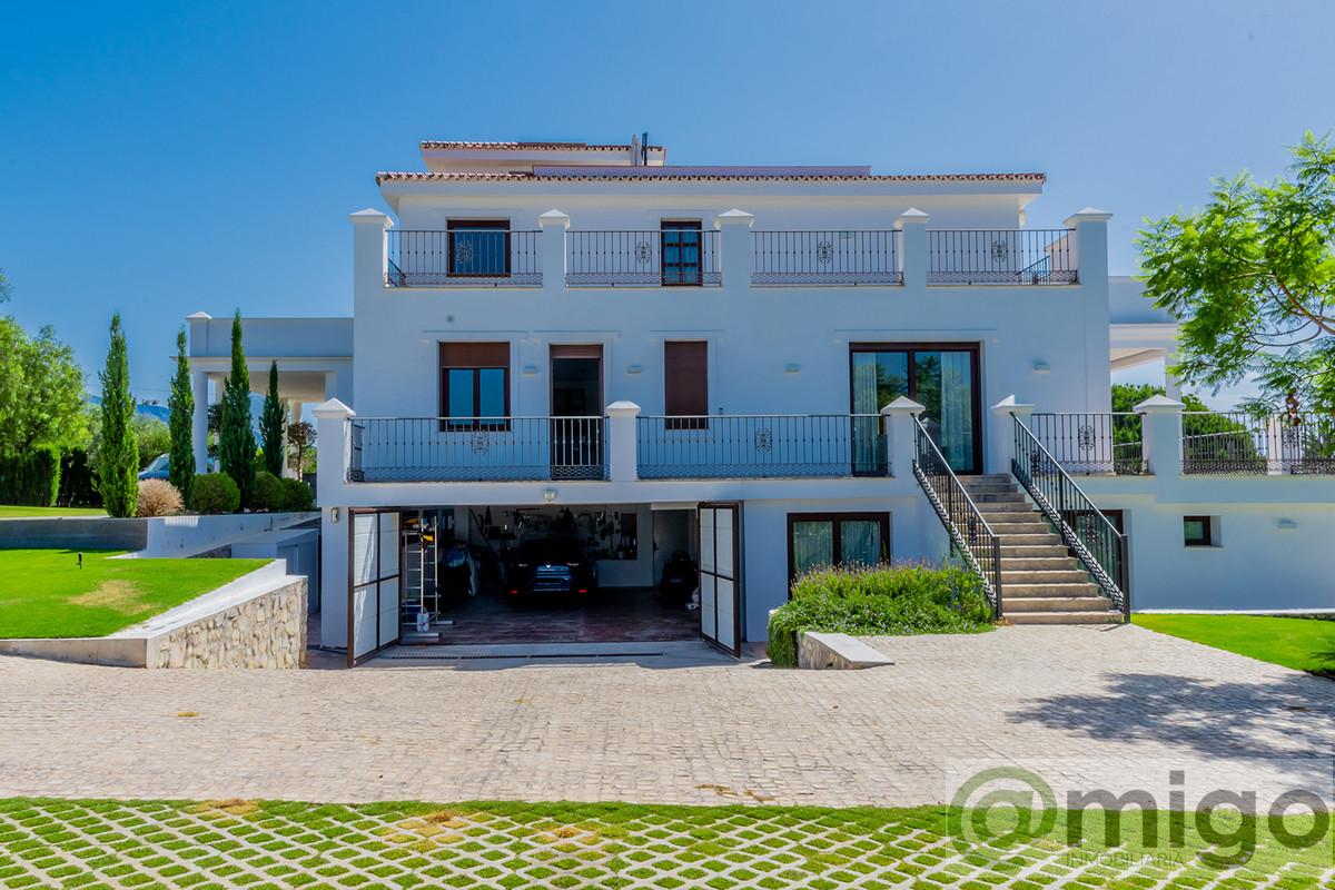 Venta de villa en Marbella