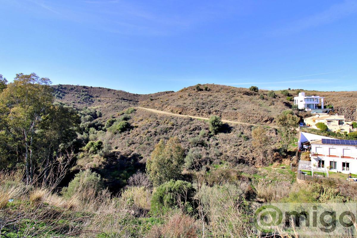 Venta de terreno en Cerros del Aguila