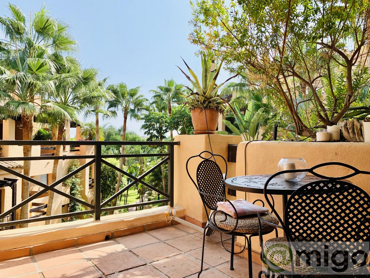 For sale of penthouse in Atalaya