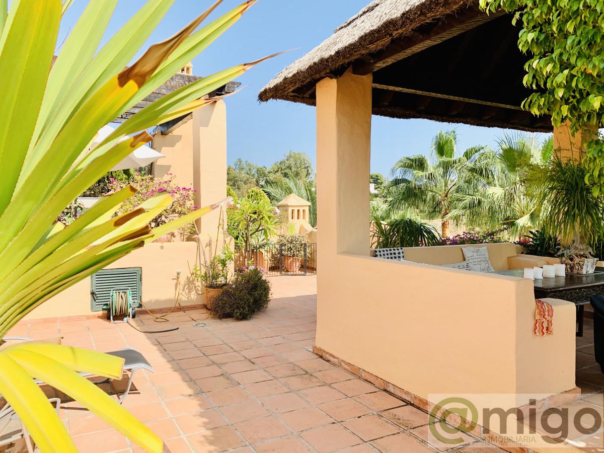 For sale of penthouse in Atalaya