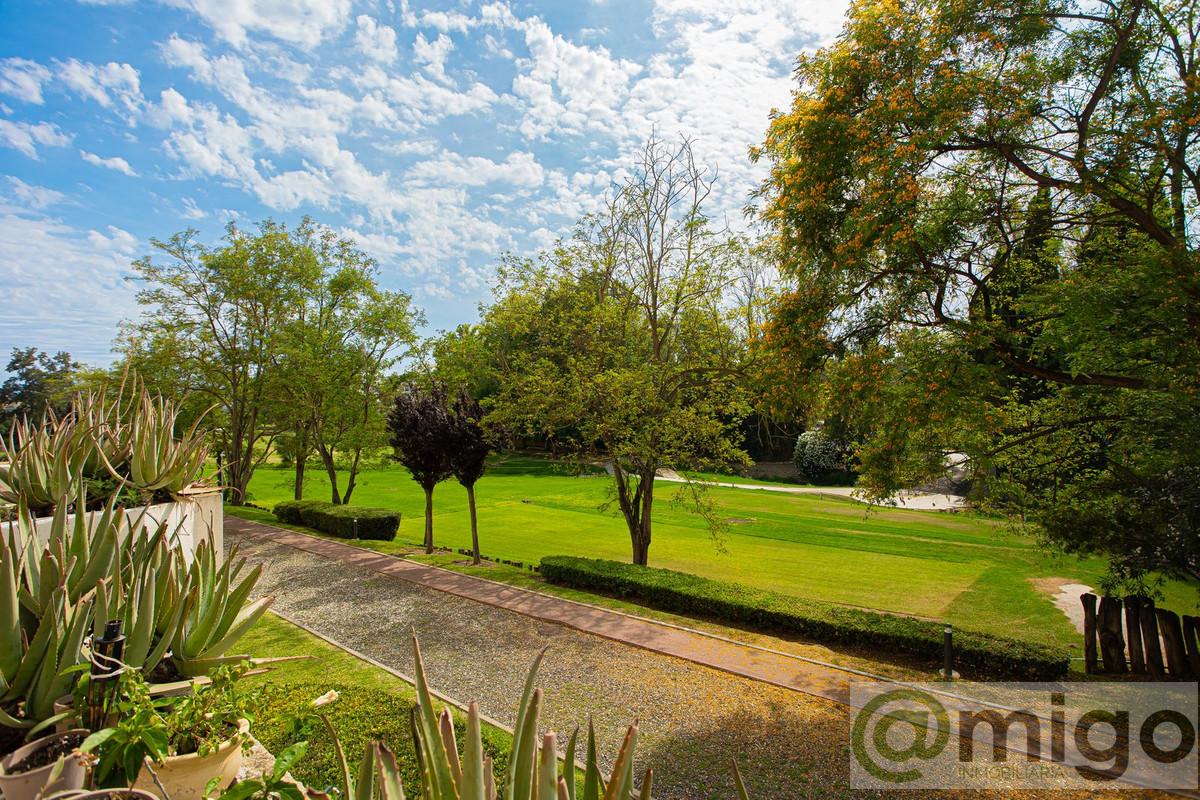 For sale of apartment in Marbella