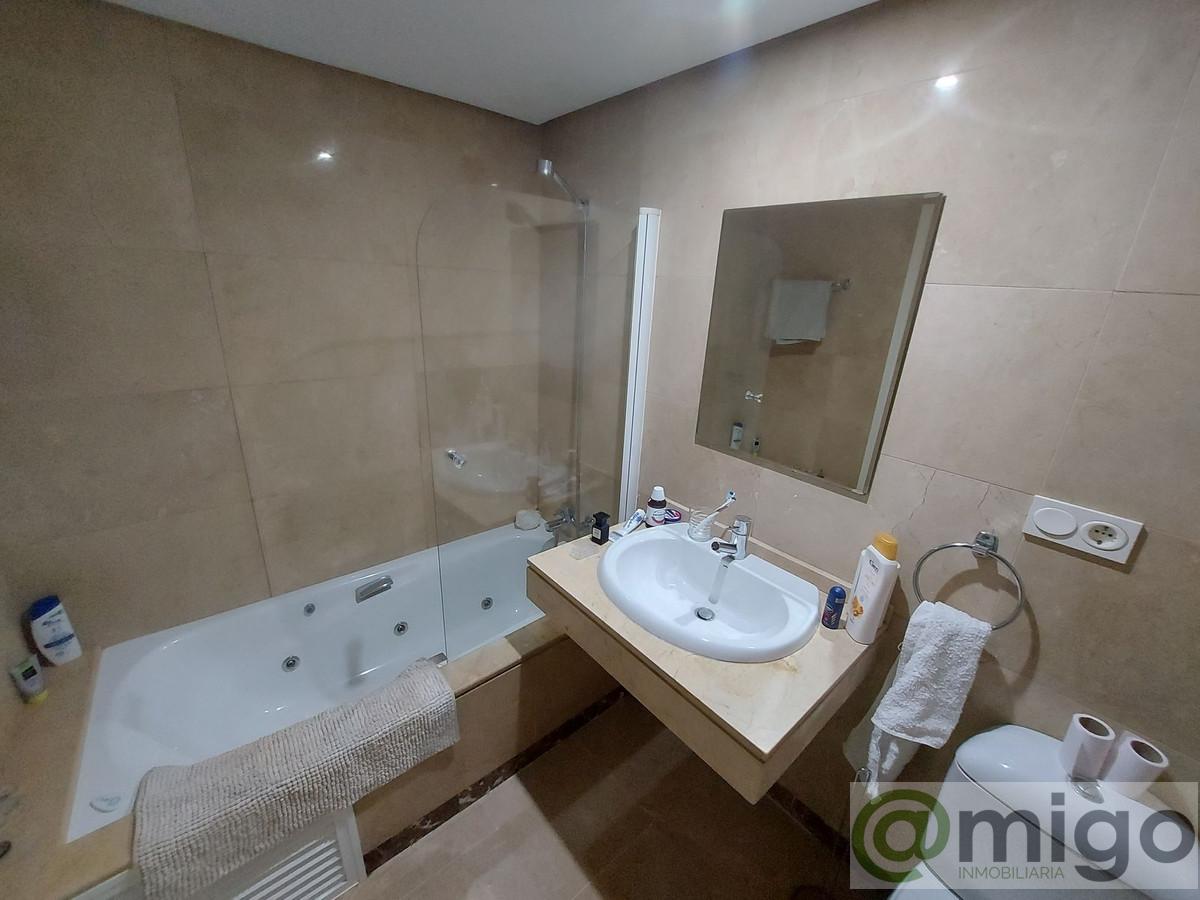 Venta de apartamento en La Duquesa