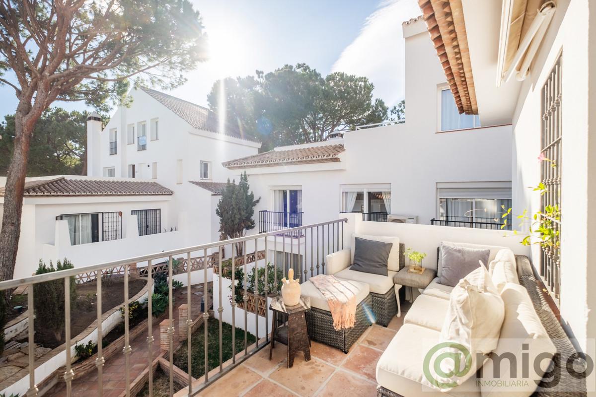 For sale of apartment in Marbella